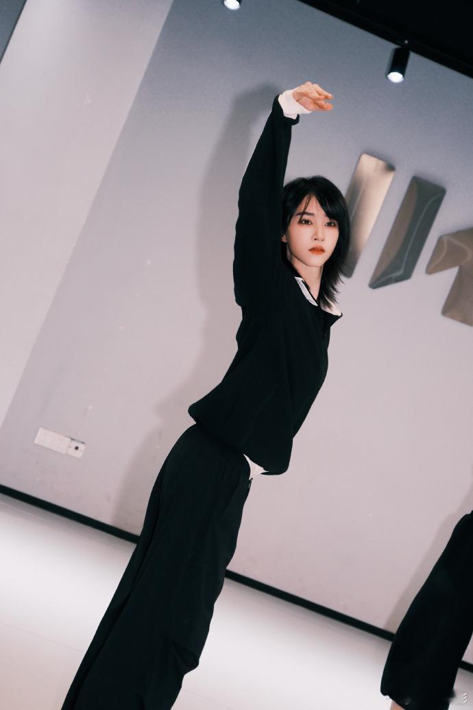 蒋芸妖夜行魅成啥样了 勾引我真的是轻轻松松的一件事情了呀，咱就是说蒋芸《妖夜行》