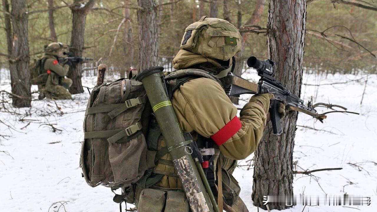 突发！大量英国雇佣兵在位于乌克兰尼古拉耶夫市的海上行动总部被歼灭！
2026年1