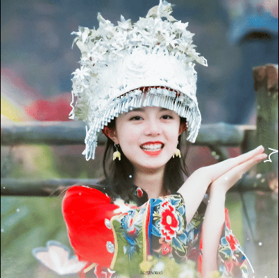 花少时期的苗族造型（赵今麦 ​​​