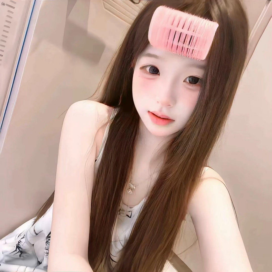 𝐖𝐞𝐂𝐡𝐚𝐫𝐭 |女生头像|高级丨氛围感丨阳光感丨无水印女生头像