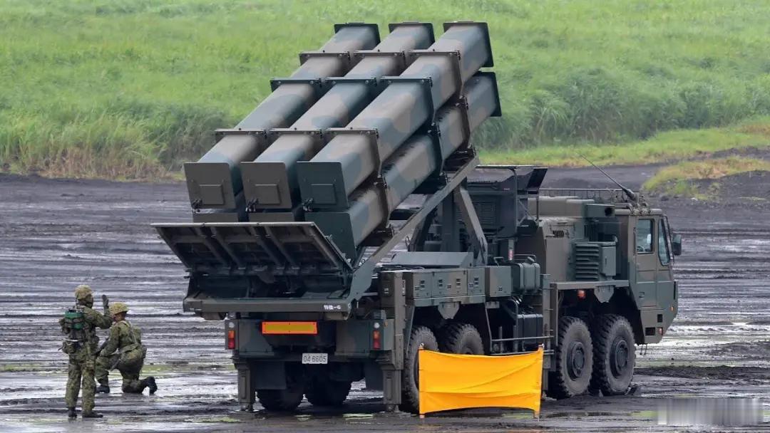 日本正武装菲律宾狼狈为奸！没有一个好东西