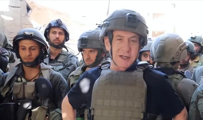 特朗普刚喊完推迟打击，美以战机就趁夜色动手了！谁能想到，这出阴险的缓兵之计，换来