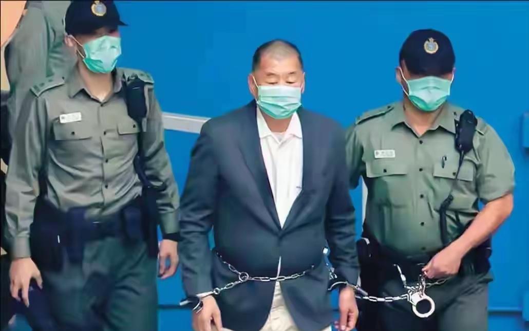 被判刑之后，突然冒出美日英澳等29个国家和国际组织为这名乱港头子声援、呼吁释放。