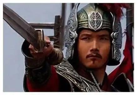 马隆：磁石阵破鲜卑
       在西晋时期，年轻将领马隆以其非凡的智慧和勇气，