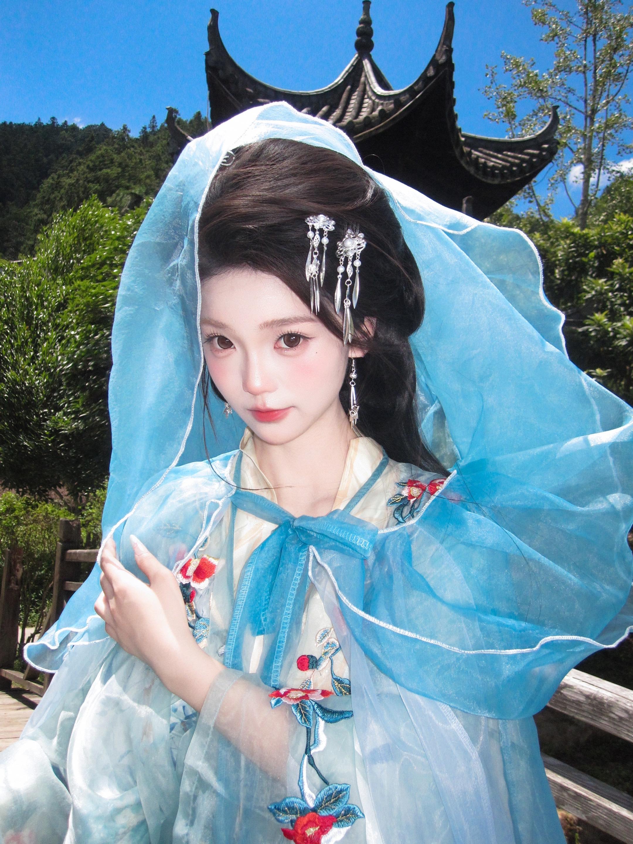 “偏你我卦卦不得所”古风