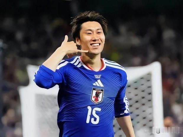 世界杯历史上第1000场比赛，日本大胜突尼斯…日本队踢得很顺，开场3分钟，左路下