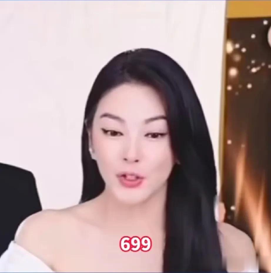 张雨绮这个姐妹儿总是打造直爽的人设，无论在什么情况下，都表现了自己大大咧咧，直来