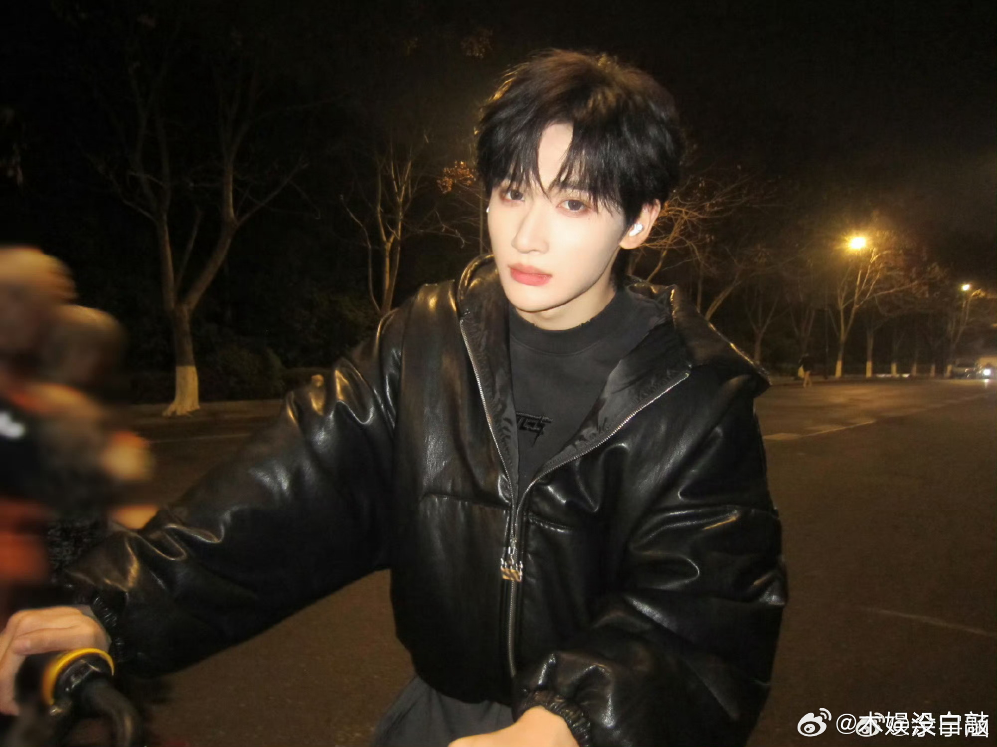 余宇涵臭屁小孩摇头晃脑余宇涵灵活的脖子好动的他有被余宇涵的脖子灵活度惊到！热成像