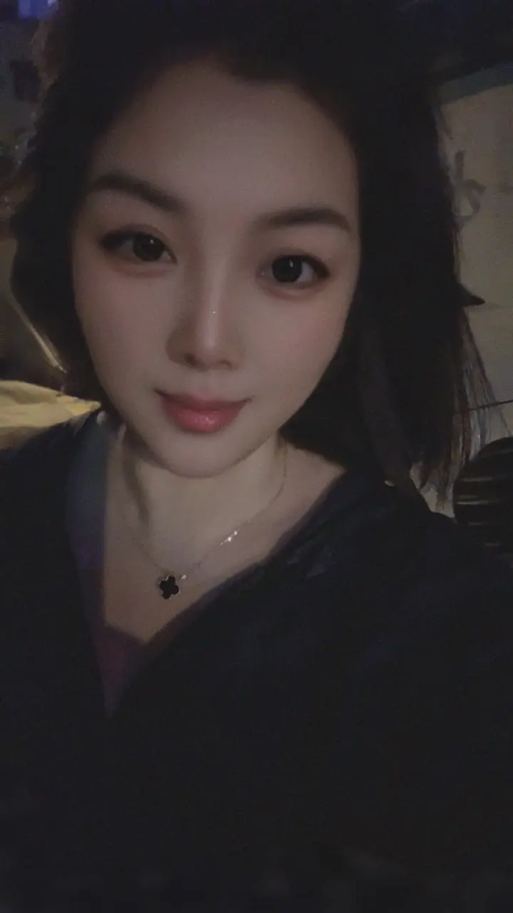 你信不信，喜欢听伤感歌曲的人，不一定有故事，但一定是…重感情、善良，性...