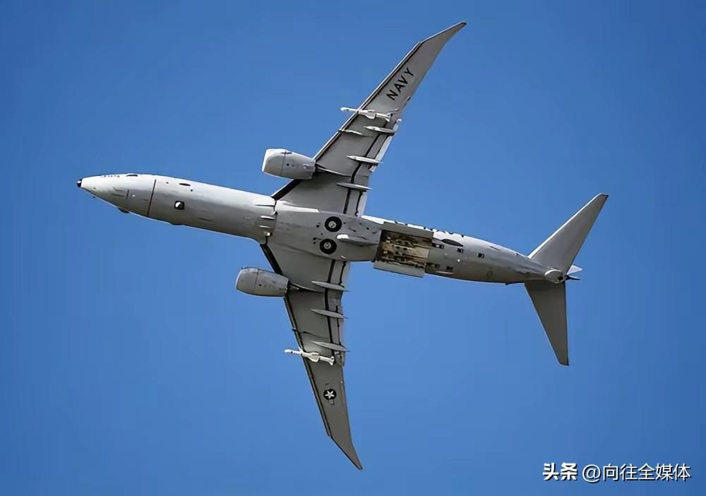 一夜之间中东全线告急！美以疯狂出击，伊朗三大强硬反制直接封死谈判
 
一觉醒来，