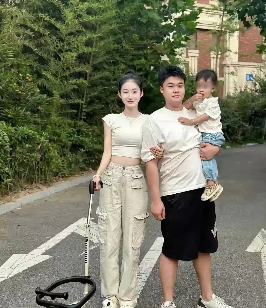 大哥，求你出本书吧，怎么追到明星的 