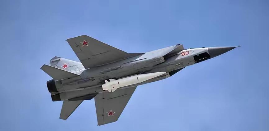 海军空军！两个重大行动！点赞子弟兵

今天是周末，咱们老百姓都在家里休息，或者出