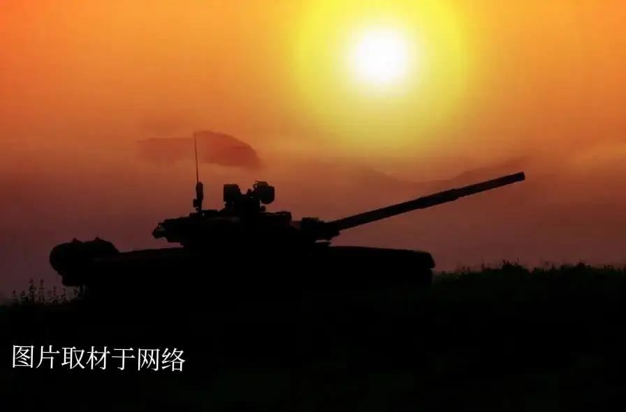 钢铁洪流撕开防线！俄军装甲集群24小时突进5公里，战局转折信号明显？
 
顿巴斯