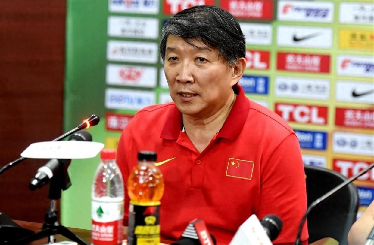 手心手背都是肉，裁掉谁？宫鲁鸣“女篮幸福烦恼”如何解？
 百度一夏燃动赛场 中国