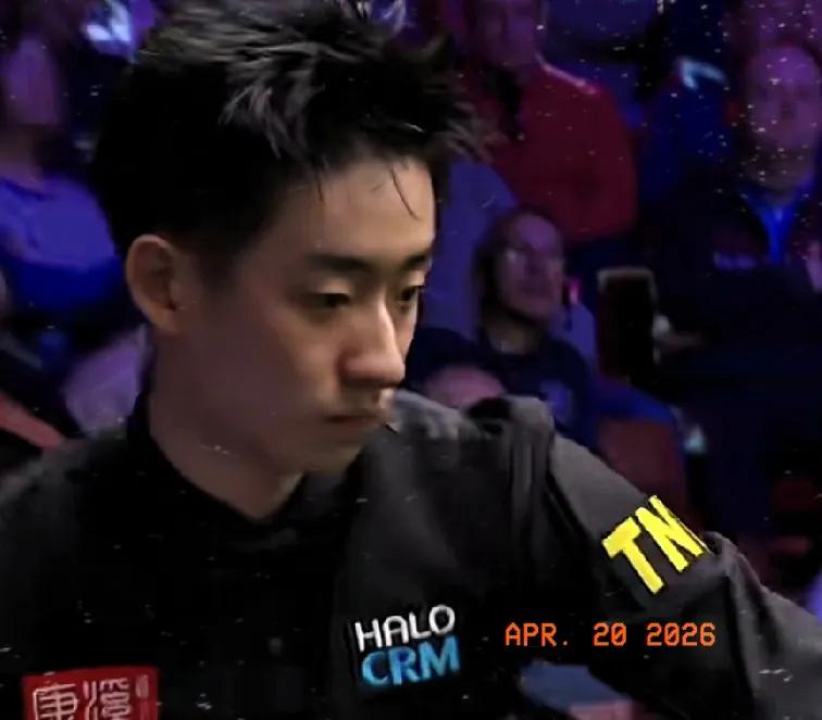 斯诺克世锦赛首轮第二场吴宜泽与雷佩凡中国德比战快报:
首局，雷佩凡先上手进攻，拿