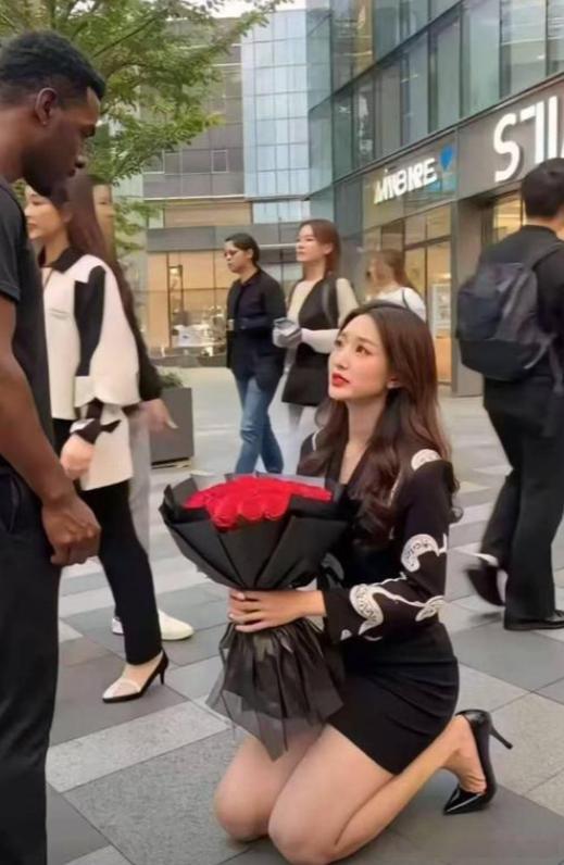 媚外的女人，有什么八字特征？传统八字有容易结识外籍、远嫁、思想崇外、排斥本土异性