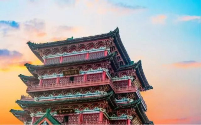 晚安，三无量。滕王高阁临江渚，佩玉鸣鸾罢歌舞。 