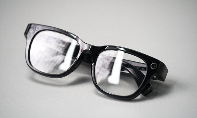 CES爆款的不同命运：智能眼镜成炸子鸡，陪伴机器人却无人问津