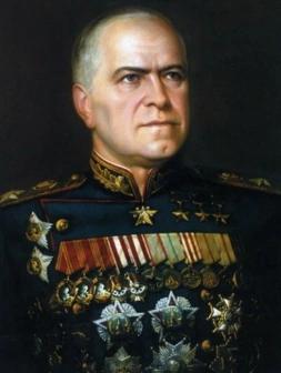 1941年，朱可夫开会迟到了整整1个小时，这对于斯大林来说是不可原谅的，等待他的