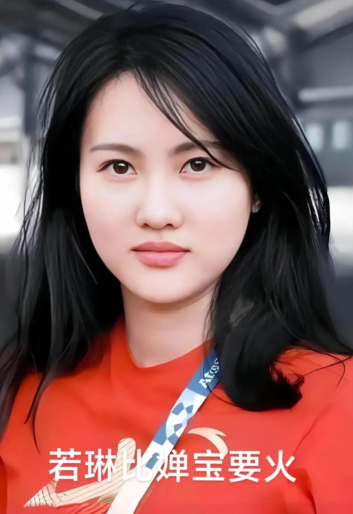 [抓狂]跳水女神陈若琳，谁能与之相配？

嘿，咱就说陈若琳那可是杠杠的。

跳水