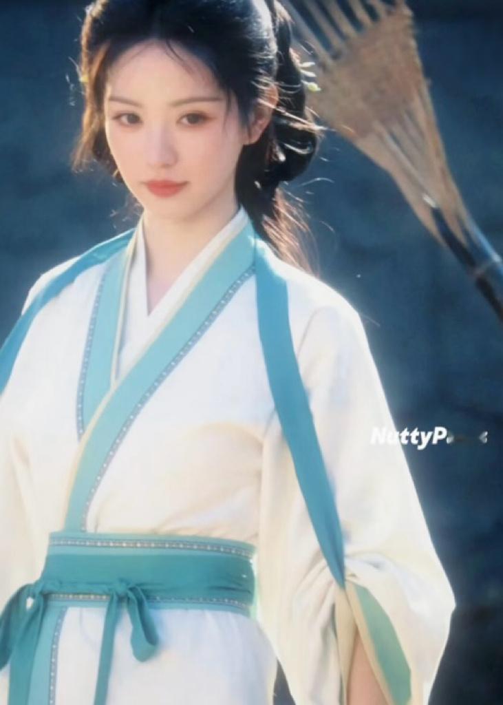 素衣青带 美到让人呼吸都变轻田曦薇魏娆