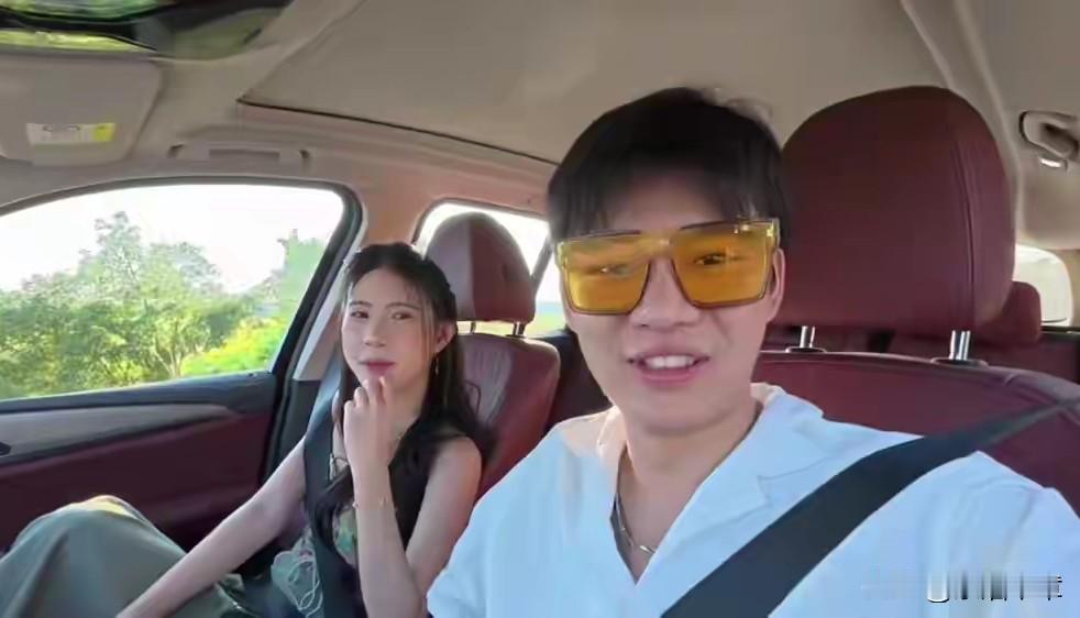 阿胜情感历险记：万象创业，情定越南？

阿胜离开了朗布拉邦，伤心回忆太多了，他去