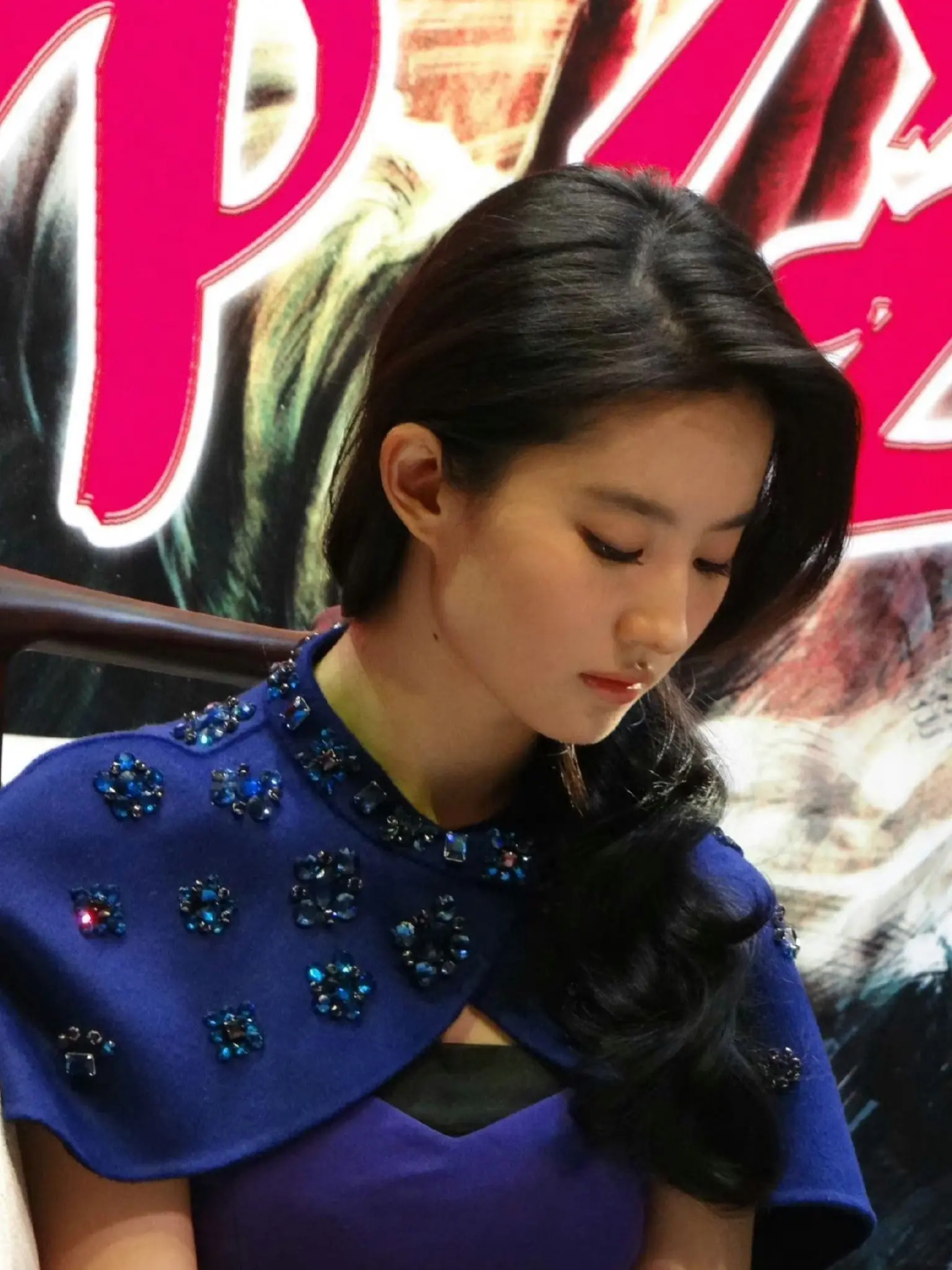 美貌鲨手。
