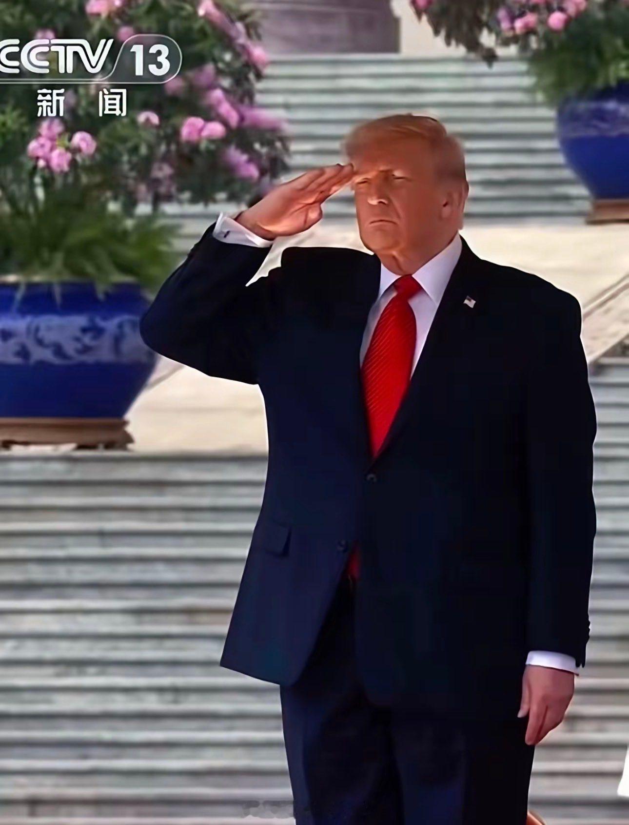 美以伊战争 川普赞扬中国帮助美国与伊朗敲定了协议，或者至少为其创造了条件。川普：