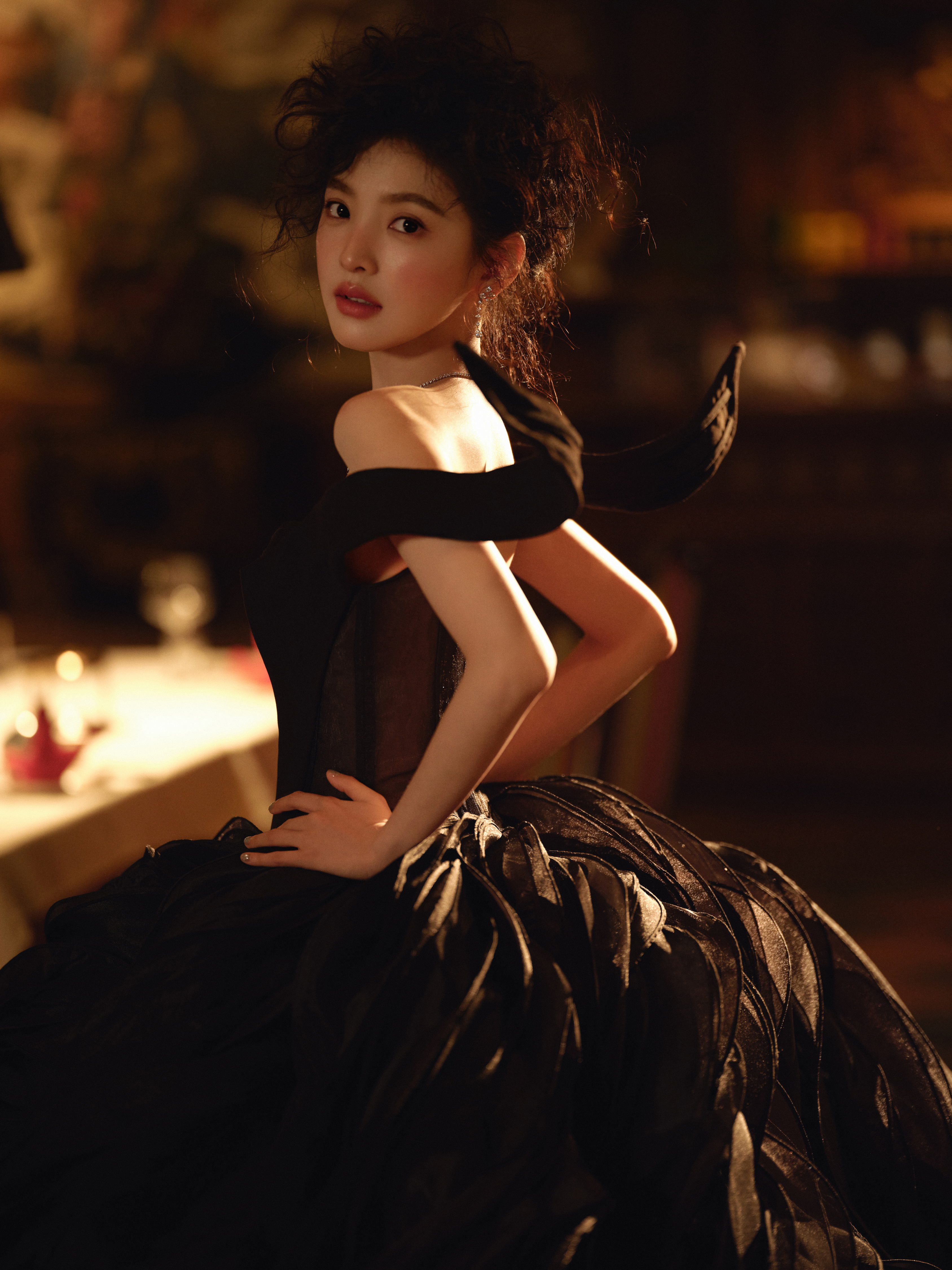 章若楠微博之夜出图期待妹妹的红毯 