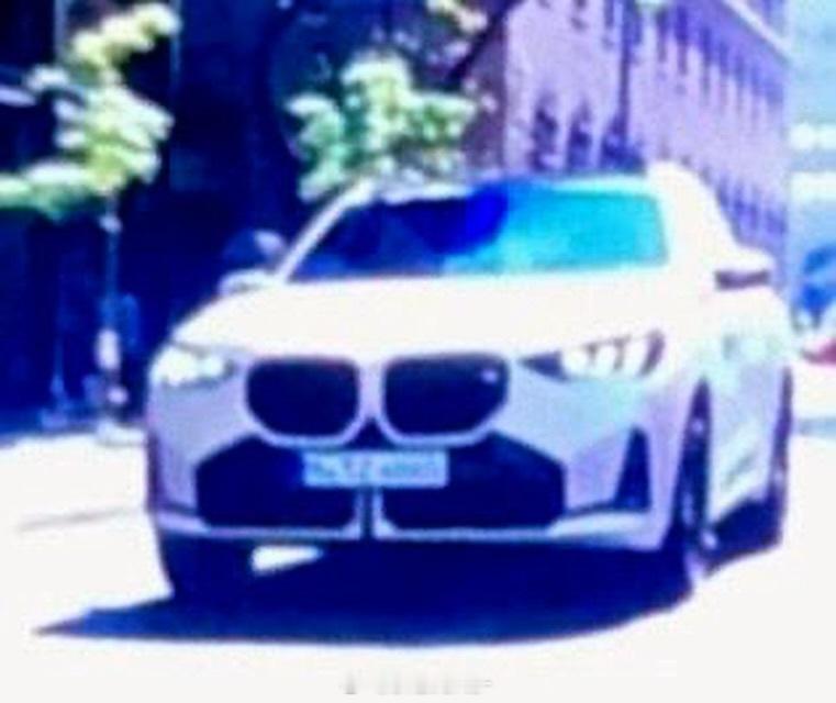 BMW G45 X3的视频截图曝光，M套装的外观。 ​​​