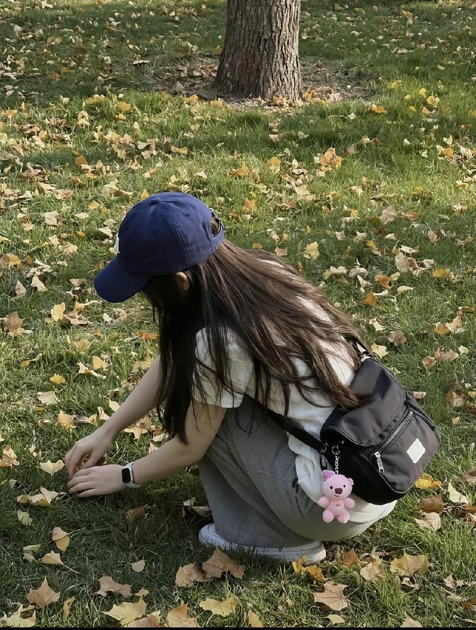 上学的时候，一位语文老师曾对我说：人生大部分的遗憾，不是你做不到，而是你本可以。