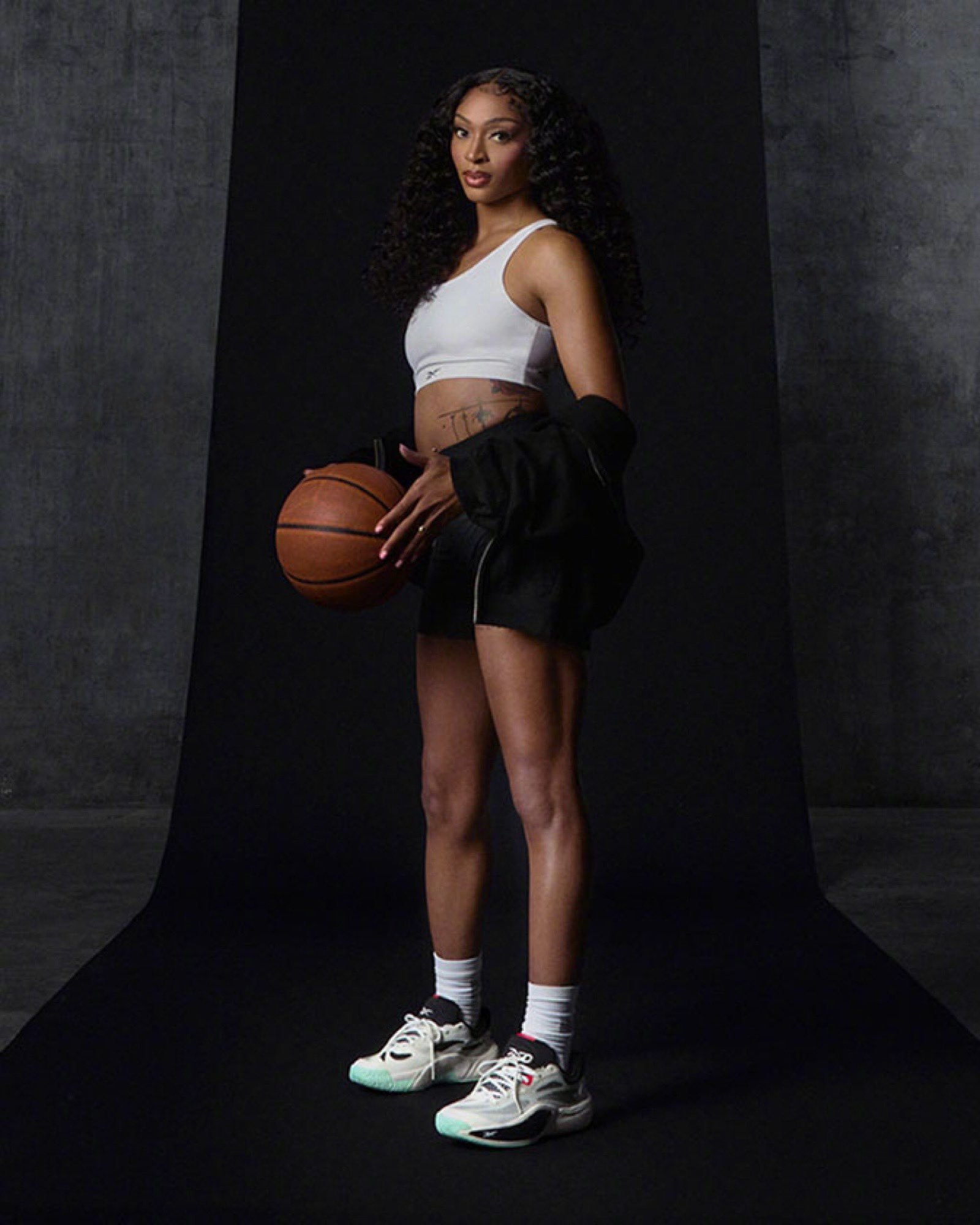 Reebok Engine A 26 锐步发布全新Engine A 26篮球鞋，