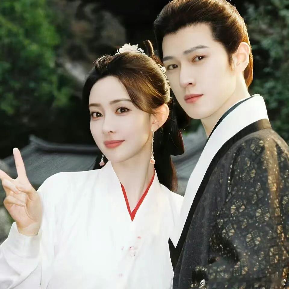 新丽和平台只买股孟子义，不买股李昀锐。孟子义两部新丽大女主剧，李昀锐连续三部剧都