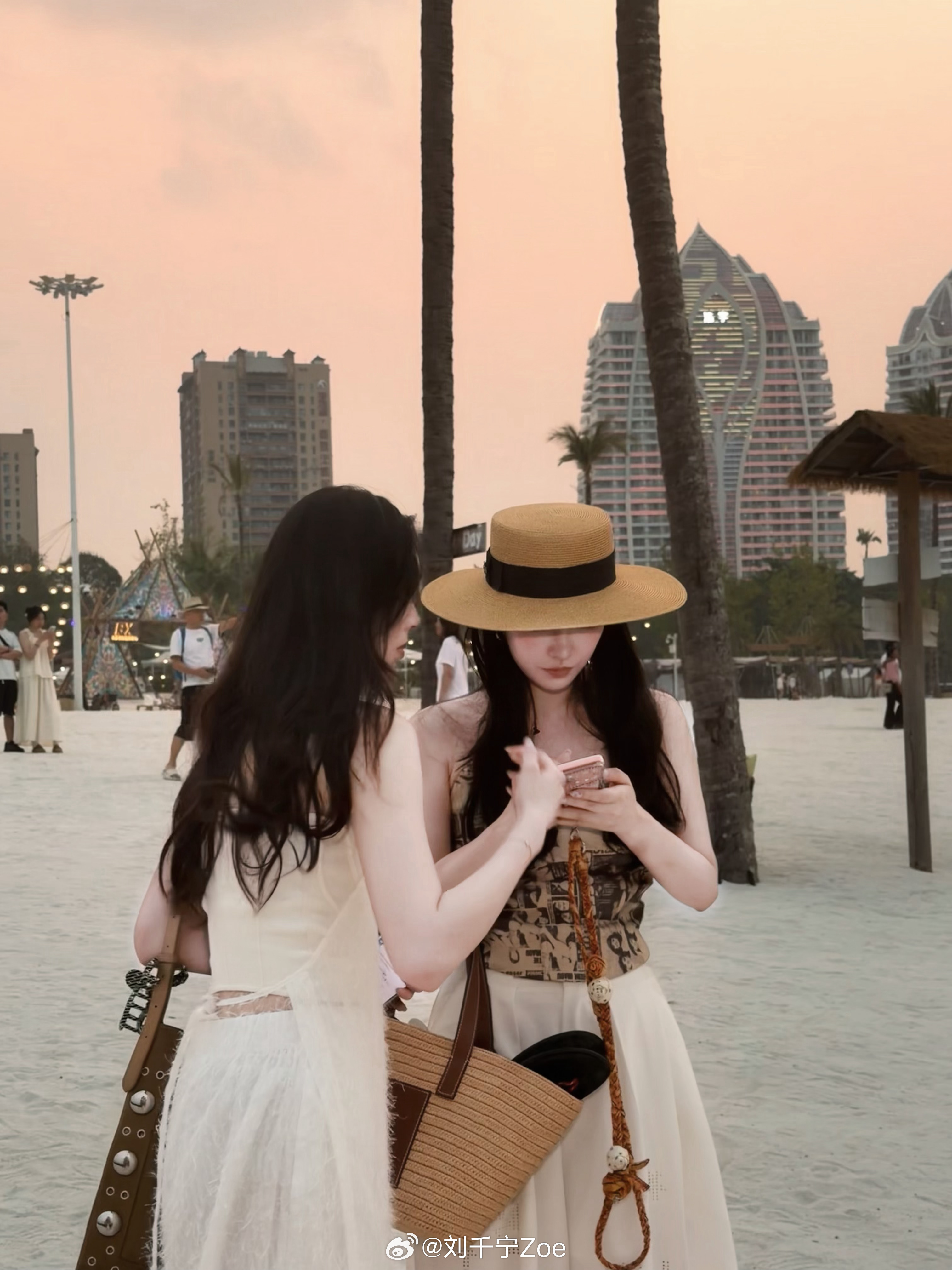 🌴每天为生活拍一张照此时此刻千千郡主穿搭今日穿搭lookOOTD日常分享 西双