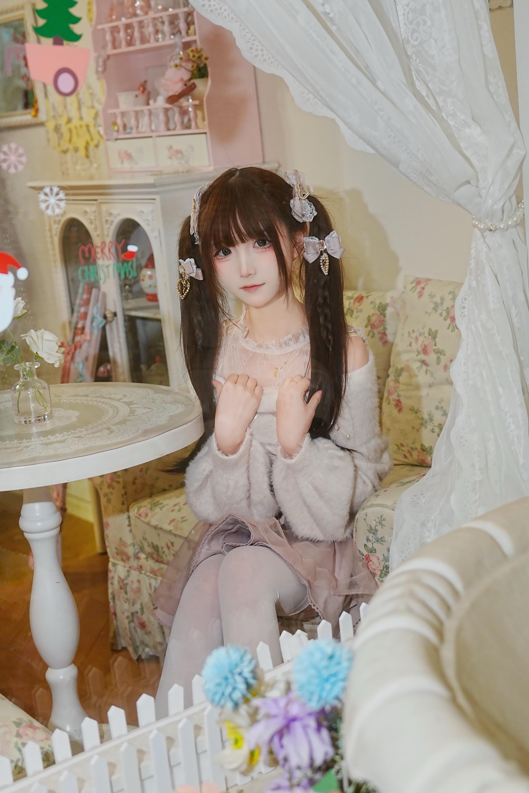 我跟你卖萌的那件事你不要告诉别人好不好