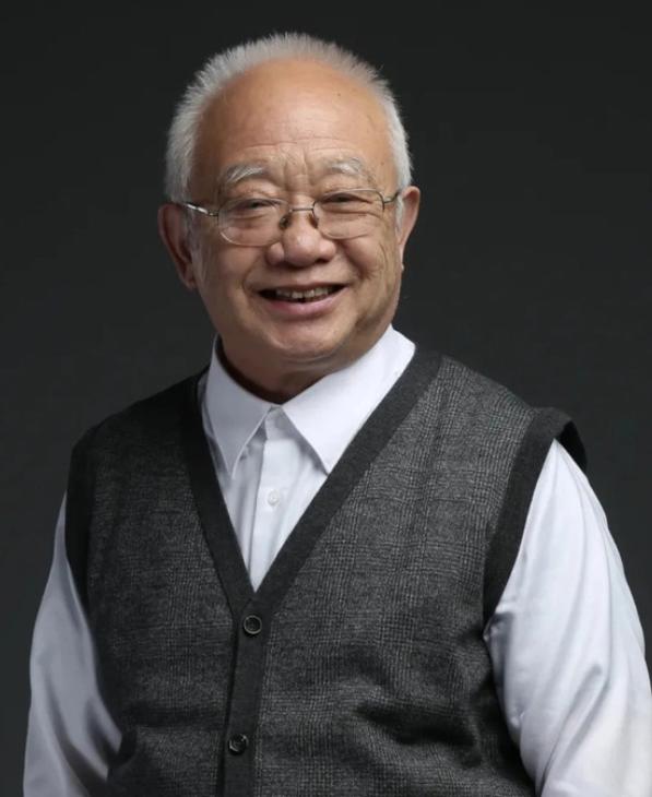 核弹老科学家魏世杰太惨了！妻子精神分裂，女儿精神分裂，儿子智力障碍。妻子走后，8