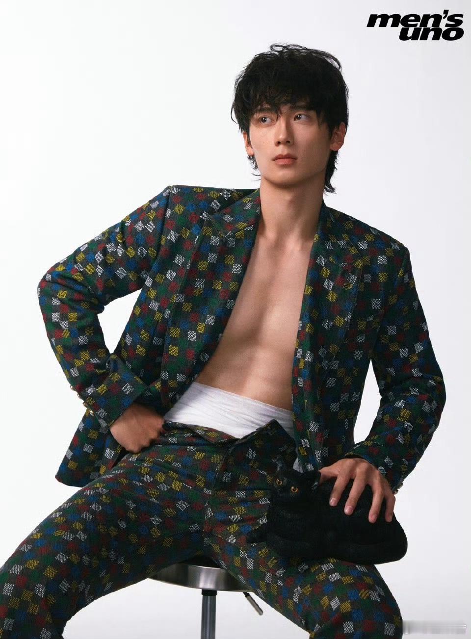 吴汉坤封神有效抬人  家人们，刚追完《封神第二部》，满脑子都是吴汉坤Ken演的辛