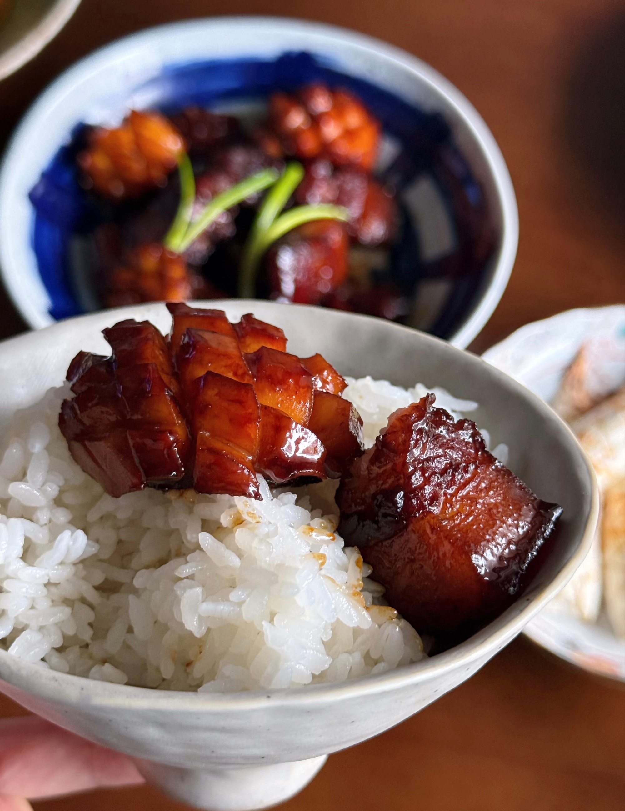 这个鲍鱼红烧肉，在南京金陵饭店，价格660元，实锤。