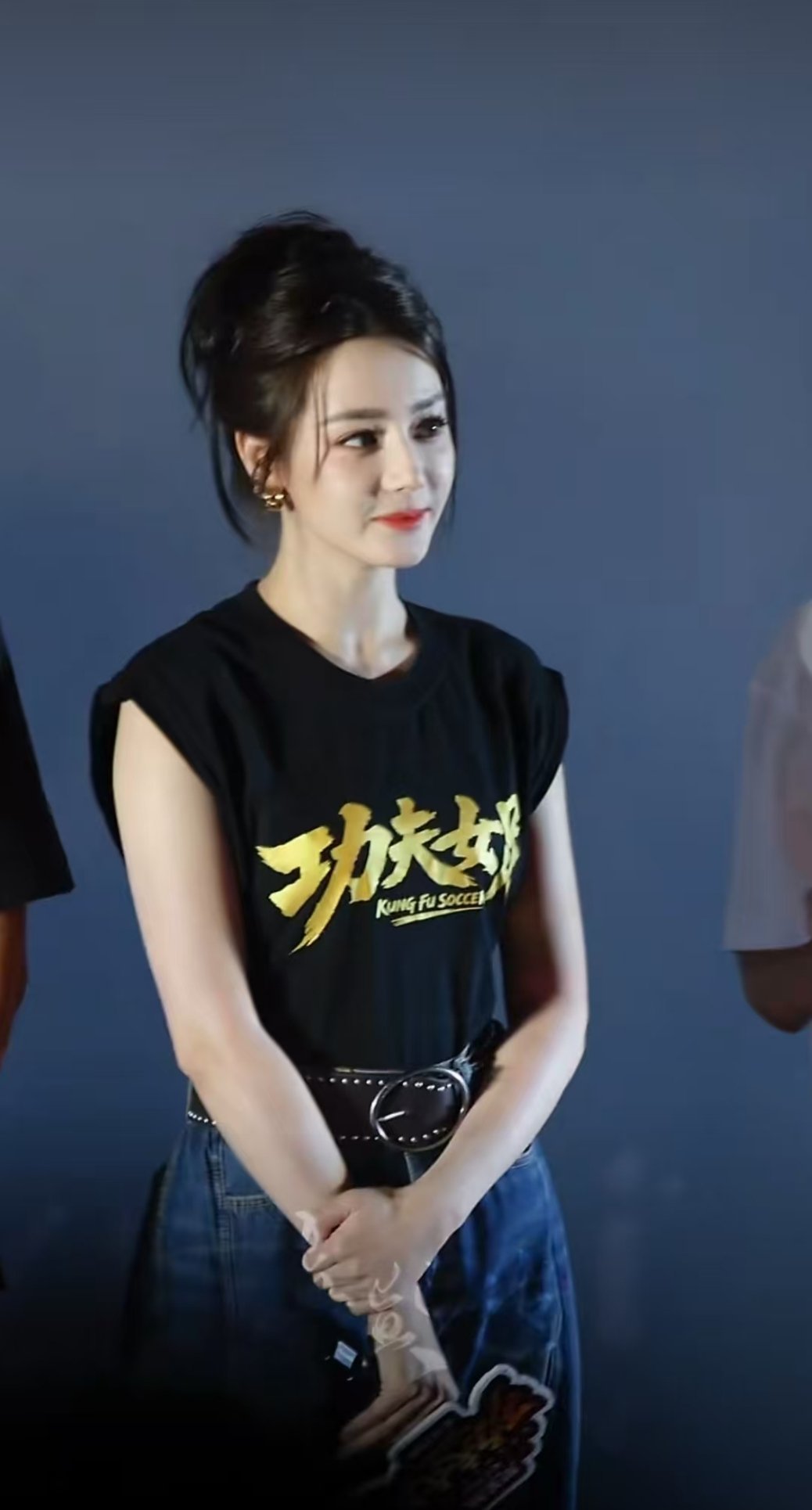 迪丽热巴说大美女晒黑了也好看迪丽热巴认可自己是大美女迪丽热巴说大美女晒黑了也好看