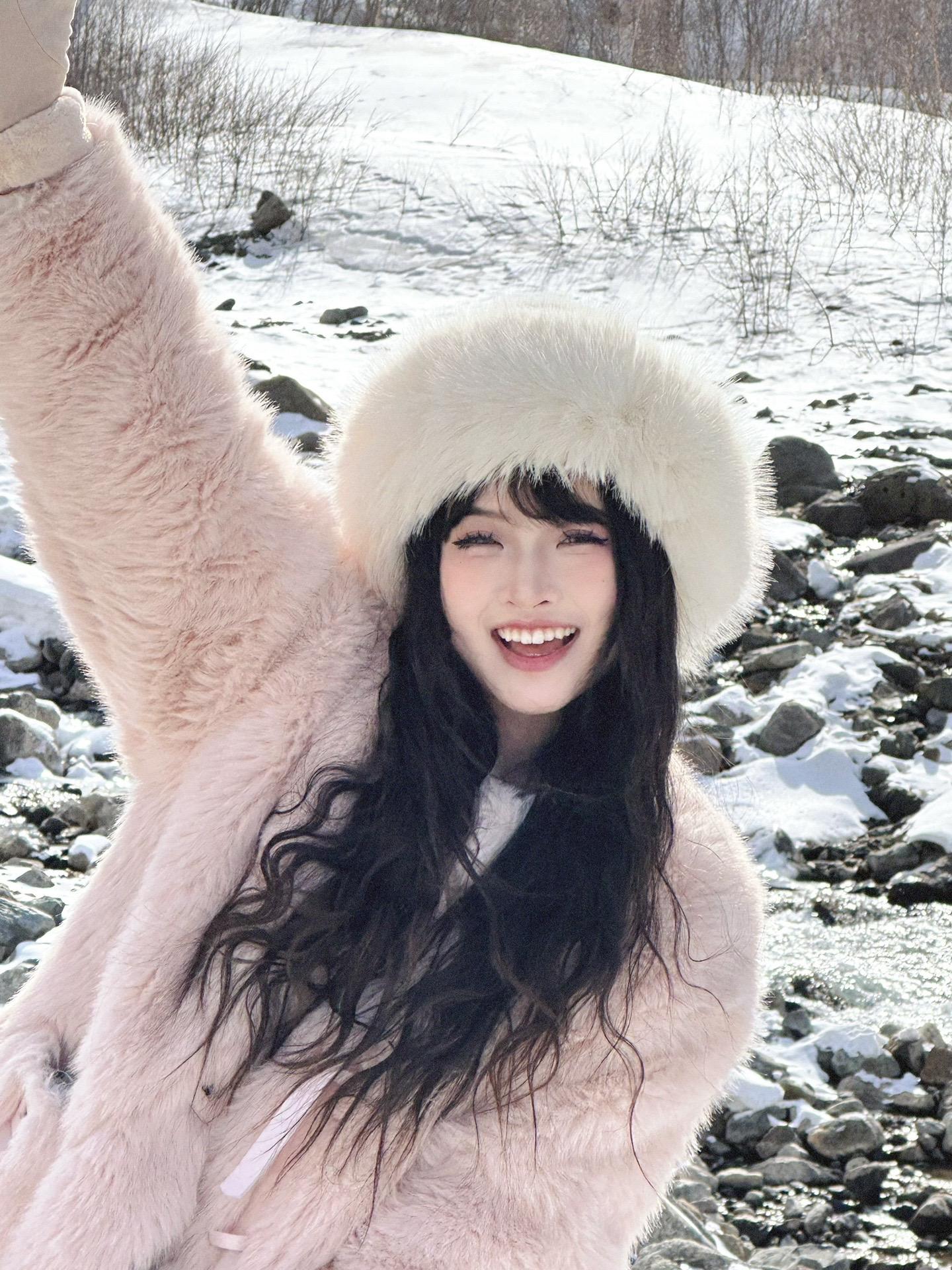- ̗̀ 🎂  ̖́-向漫山白雪许了个愿 