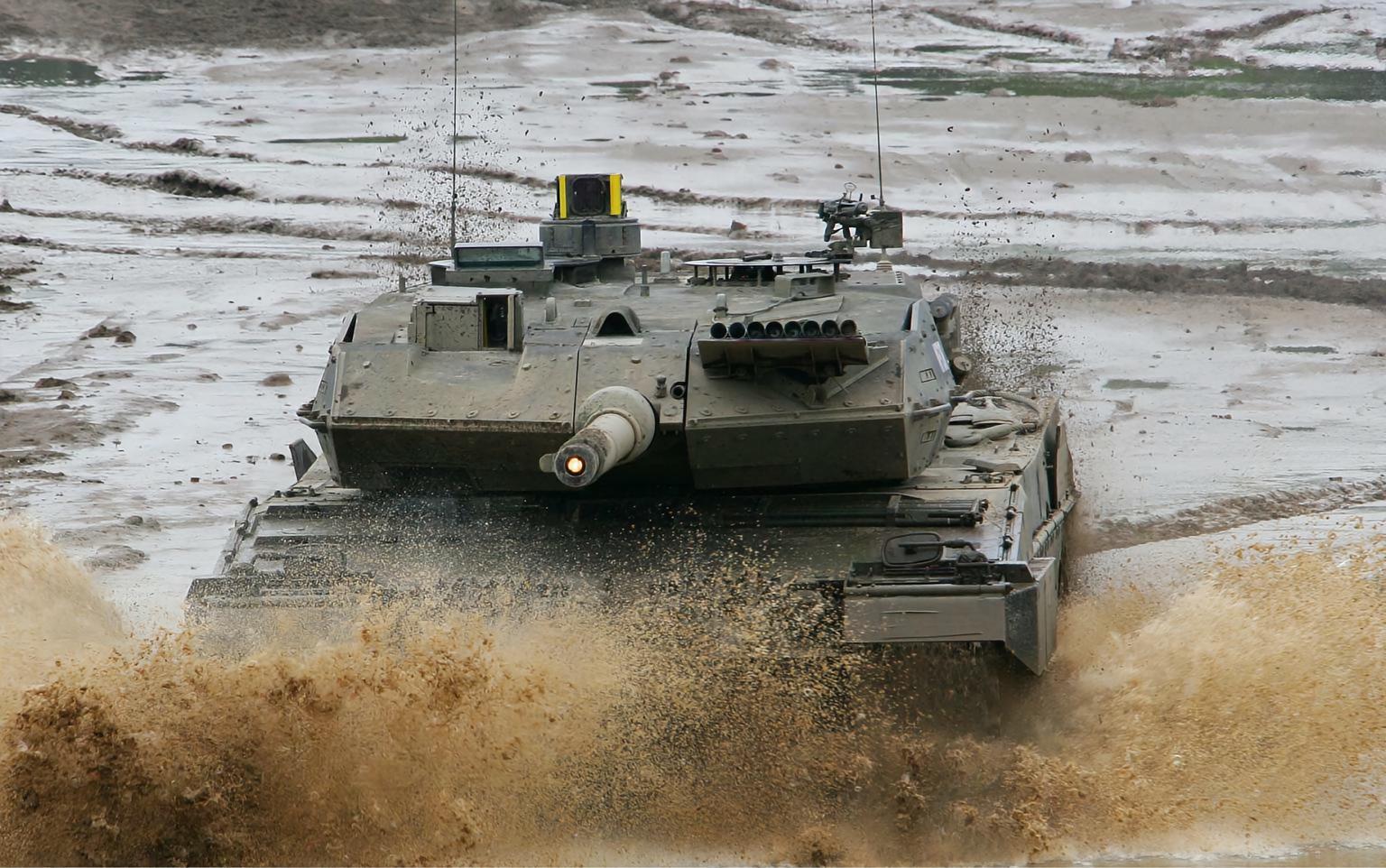 每天认识一件兵器 德国“豹2”主战坦克“豹2”（Leopard 2）是德国研制的