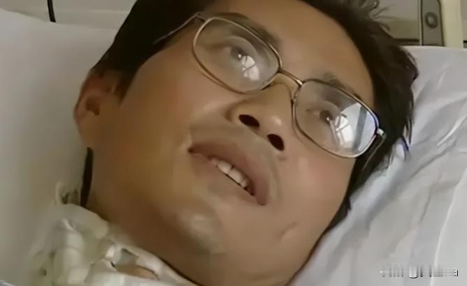 2011年，山东一男子尿毒症晚期，父母和兄弟姐妹嫌他是累赘，无情将他抛弃，就在他