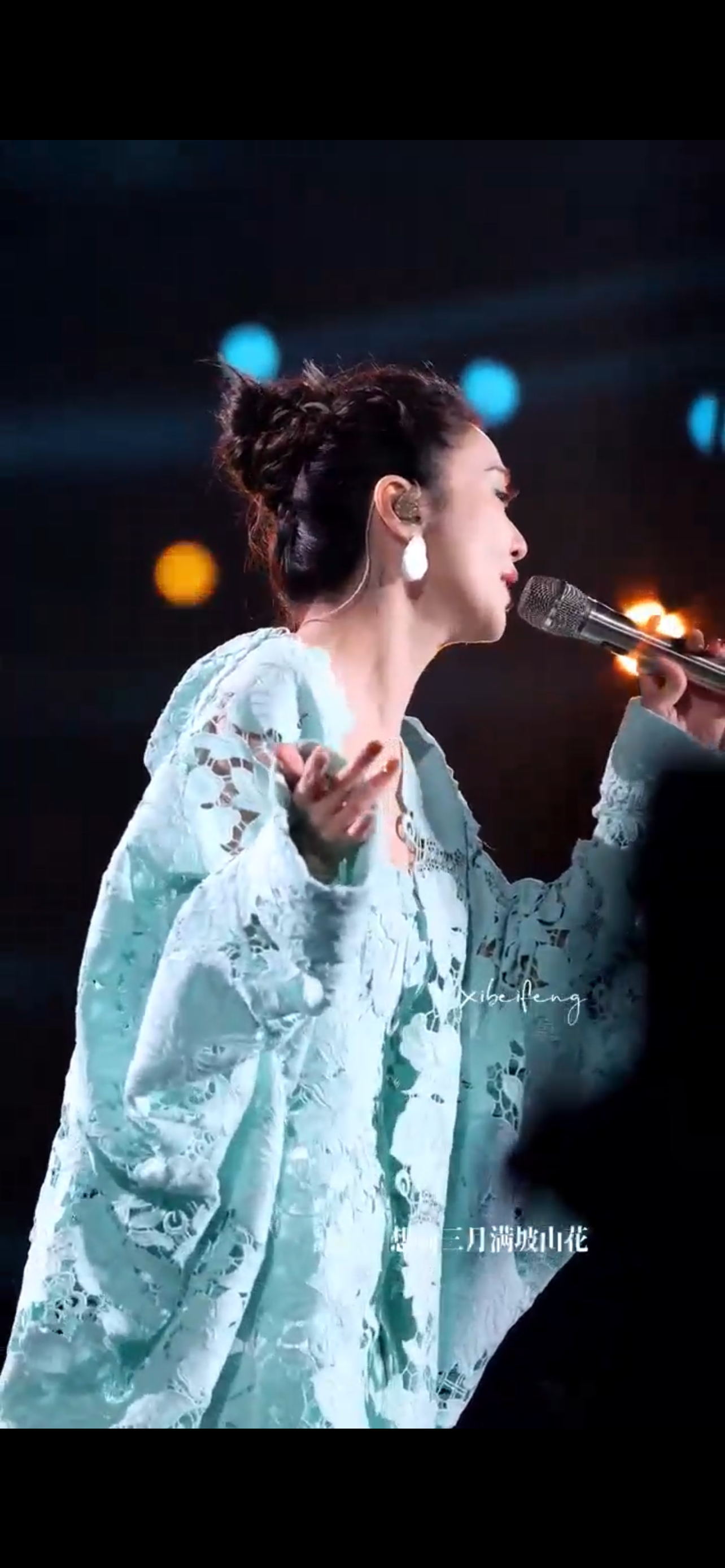 薛凯琪春晚后首唱立春在春分听到薛凯琪唱立春了 薛凯琪完全是春神来着，这状态也太好