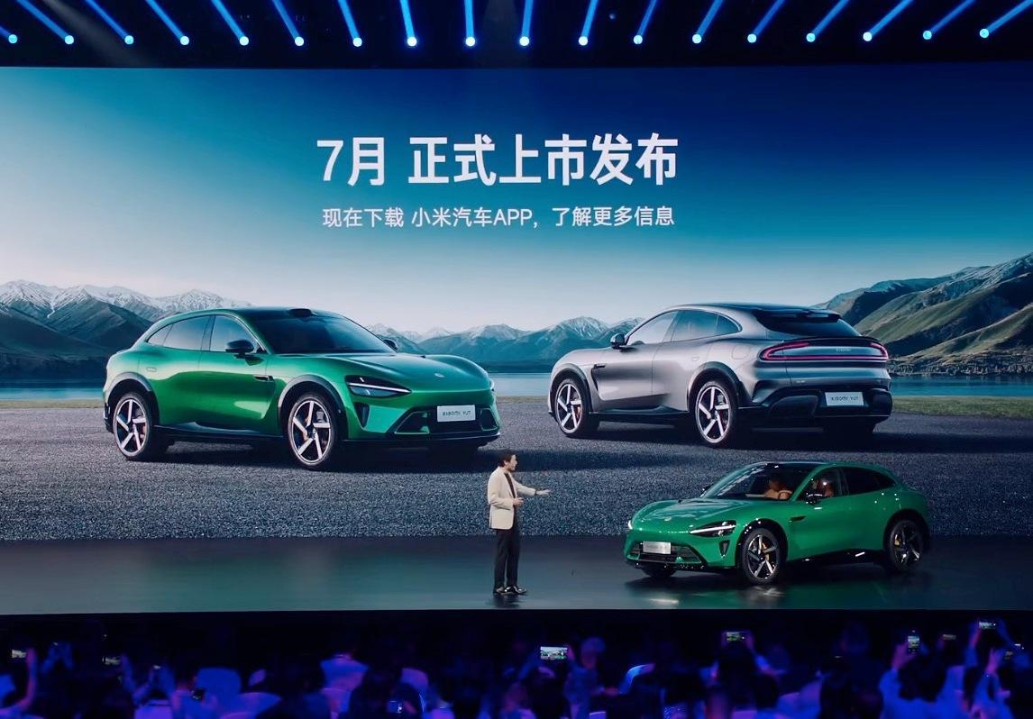 卢伟冰：小米YU7预约咨询量是SU7同期3倍左右，小米YU7上市完全不影响小米S