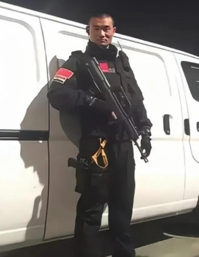 2012年，陕西一小伙为了上百万薪酬，签下死亡合同，冒险到伊拉克当雇佣兵，3年后