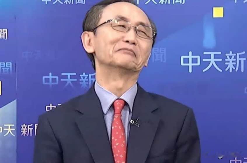 吴子嘉手机被警方收走，他表示手机里没有“清凉照”。

10月23日下午的《大新闻