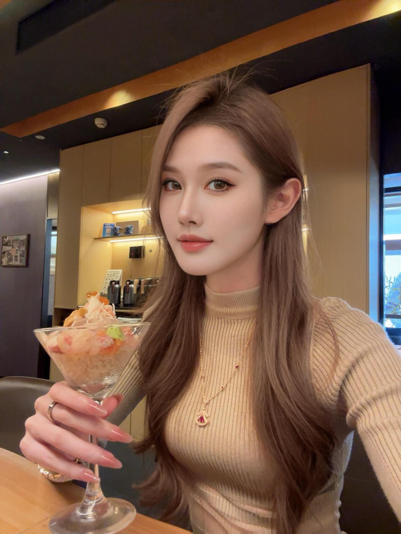 值不值得你夸几句？