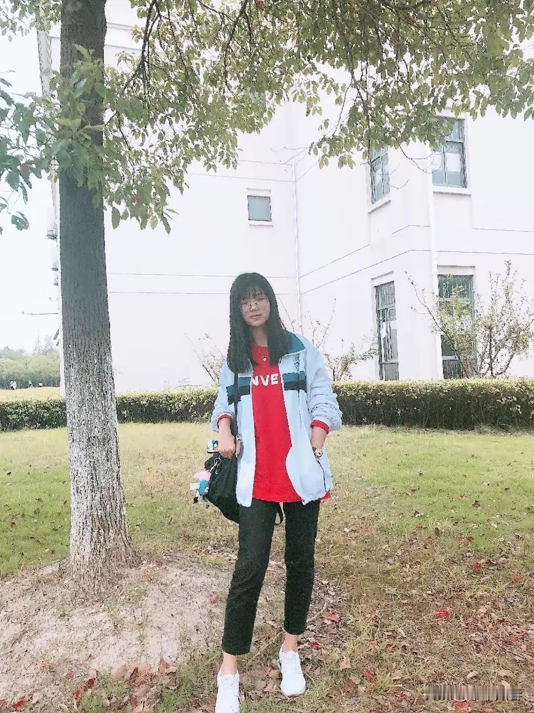 浙江义乌近日牵动无数网友的心。佛堂镇寺前街村一名16岁未成年少女，在8月27日上