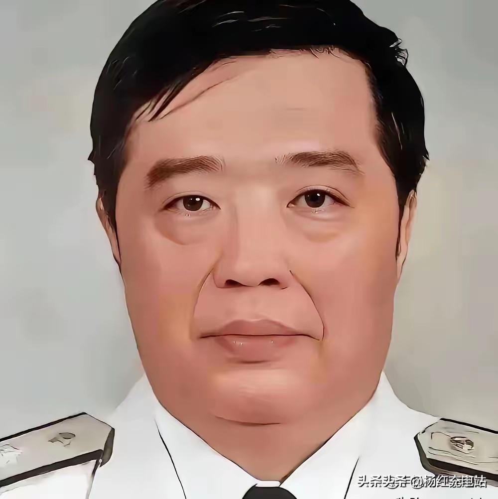 无人知晓的大国壮举！辽宁舰横空出世，是三位英雄赌上人生换来的家国荣光
 
如今，