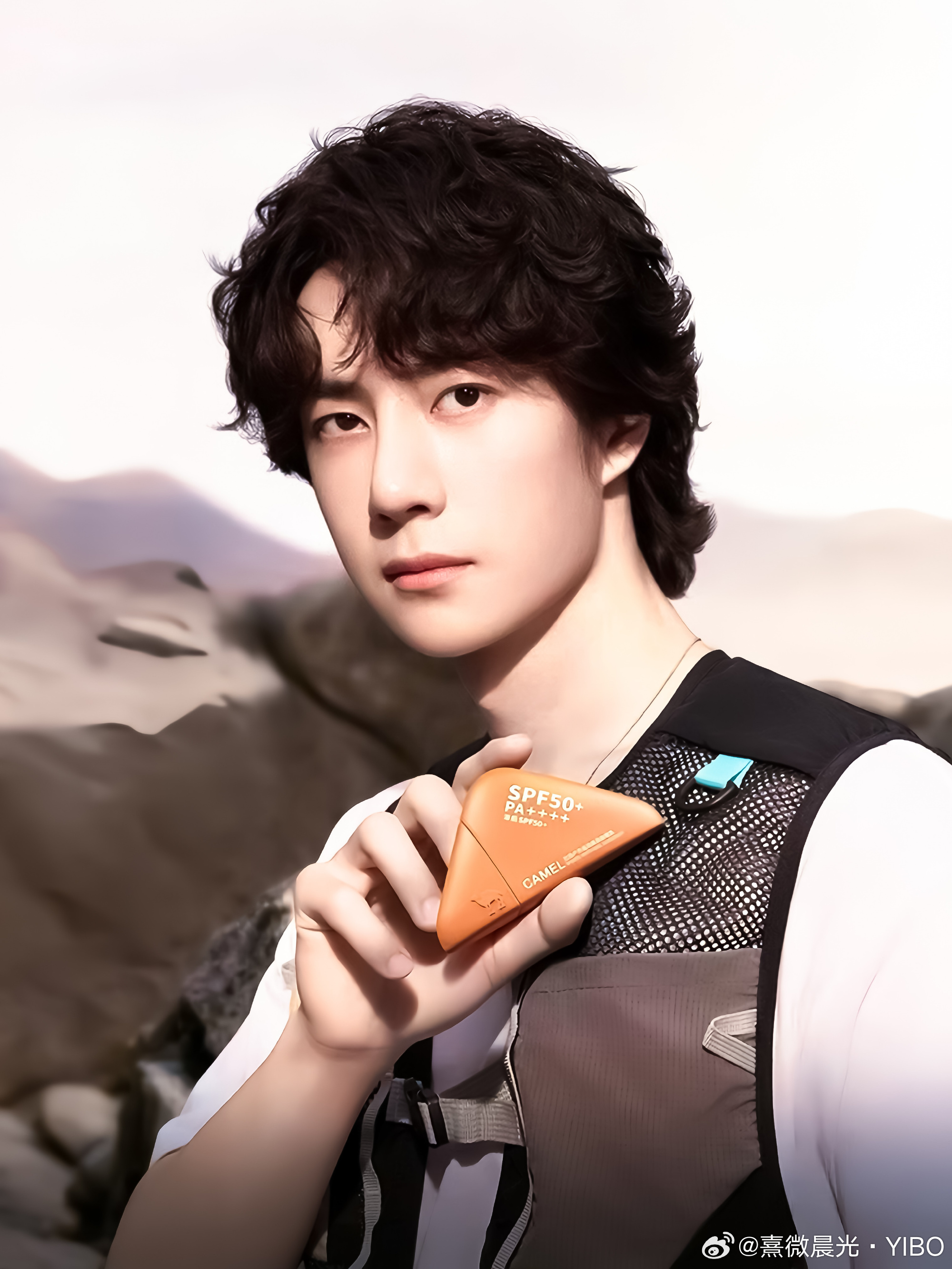 王一博王一博人鱼上映倒计时 💚王一博代言骆驼防晒 本周我完成了连续7天铁粉打卡